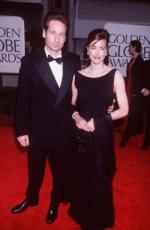 Теа Леони: 262x400 / 19 Кб