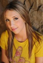 Эшли Эднер: 1428x2048 / 415 Кб