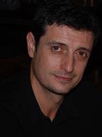 Адриано Карвальо: 1536x2048 / 226 Кб