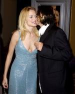 Хизер Грэм: 320x400 / 27 Кб