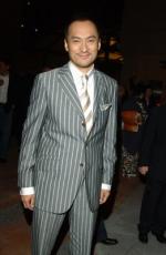 Кен Ватанабе: 261x400 / 22 Кб