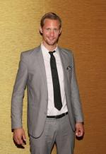 Александр Скарсгард: 276x400 / 24 Кб