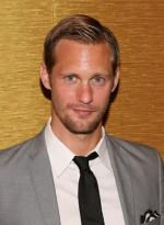 Александр Скарсгард: 294x400 / 26 Кб