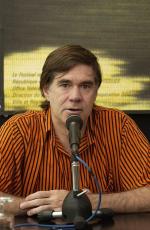 Гас Ван Сент: 450x690 / 72 Кб