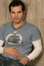 Джон Легуизамо: 267x400 / 27 Кб