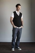 Грег Эллис: 1365x2048 / 289 Кб