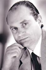 Сэм Спигел: 474x713 / 97 Кб