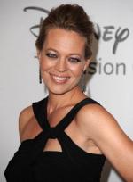 Джери Райан: 295x400 / 19 Кб