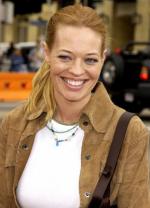 Джери Райан: 289x400 / 26 Кб