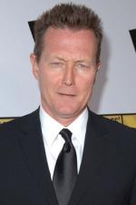 Роберт Патрик: 267x400 / 17 Кб