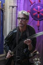 Энди Дик: 333x500 / 38 Кб