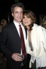 Лара Флинн Бойл: 267x400 / 21 Кб