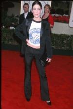 Лара Флинн Бойл: 269x400 / 18 Кб