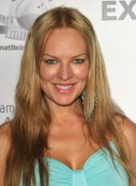 Наташа Алам: 293x400 / 24 Кб