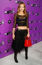 Наташа Алам: 262x400 / 26 Кб