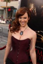 Эрин Каммингс: 267x400 / 21 Кб