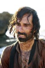 Нестор Карбонелл: 427x640 / 52 Кб