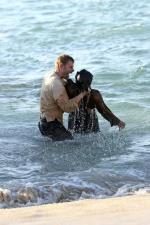 Нестор Карбонелл: 427x640 / 63 Кб