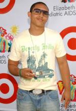 Таж Моури: 273x400 / 30 Кб