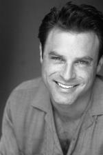 Тони Крэйн: 450x675 / 40 Кб