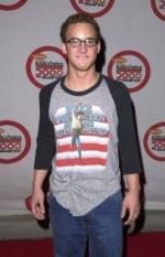 Бен Сэвидж: 258x400 / 22 Кб