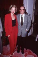 Rebecca Broussard: 271x400 / 19 Кб