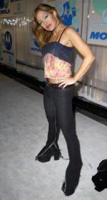 Холли Филдс: 214x400 / 22 Кб