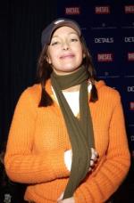 Холли Филдс: 264x400 / 25 Кб