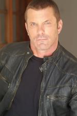 Мэтт МакКолм: 1365x2048 / 328 Кб