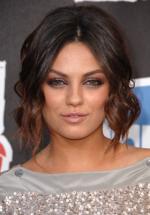 Мила Кунис: 280x400 / 24 Кб