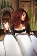 Ная Ривера: 435x653 / 60 Кб