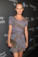 Эмбер Валлетта: 266x400 / 29 Кб