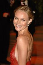 Кейт Босворт: 266x400 / 16 Кб