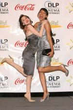 Роуз МакГоун: 267x400 / 31 Кб