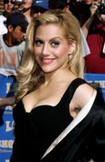 Бриттани Мерфи: 260x400 / 26 Кб