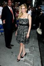 Бриттани Мерфи: 267x400 / 32 Кб