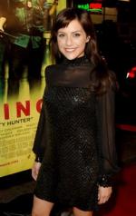 Бриттани Мерфи: 253x400 / 24 Кб