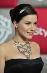 София Буш: 259x400 / 19 Кб