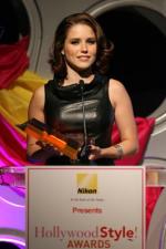 София Буш: 267x400 / 22 Кб