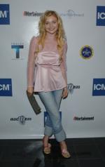 Изабелла Мико: 253x400 / 17 Кб