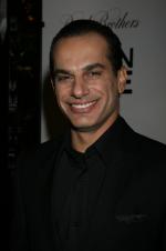 Саид Фарай: 1365x2048 / 205 Кб