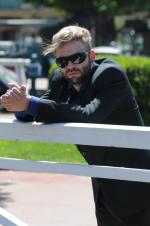 Эстебан Пауэлл: 399x600 / 34 Кб