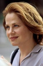 Дирдри Лавджой: 450x683 / 53 Кб