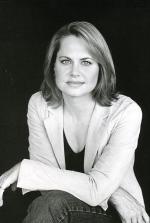 Дирдри Лавджой: 406x603 / 41 Кб