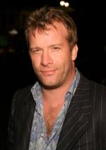 Томас Джейн: 284x400 / 22 Кб