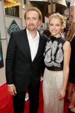 Николас Кейдж: 1365x2048 / 562 Кб