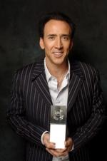 Николас Кейдж: 266x400 / 20 Кб