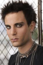 Nik Tyler: 1365x2048 / 353 Кб