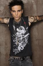 Nik Tyler: 576x864 / 159 Кб