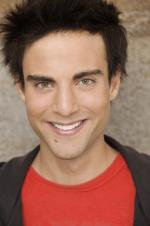 Nik Tyler: 576x864 / 60 Кб